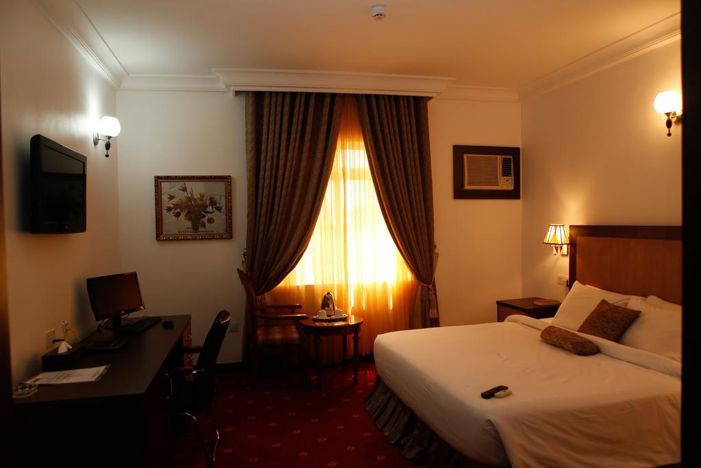Immaculate Suites And Apartments Mobushipe Szoba fotó